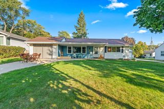 242 N 116th STREET, Wauwatosa, WI 53226