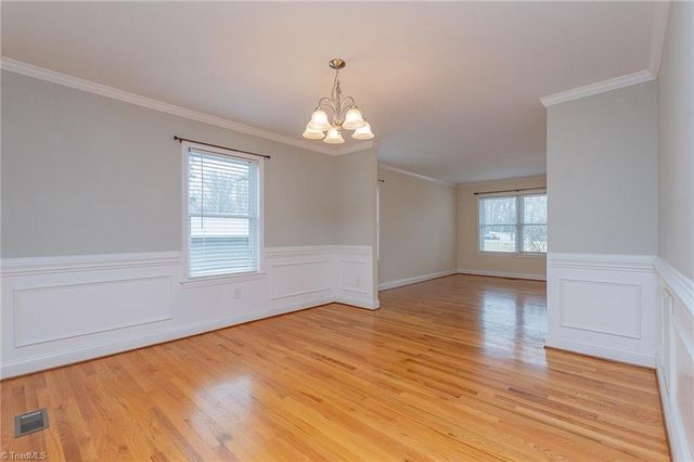 5946 Drake Road, Greensboro, NC 27406