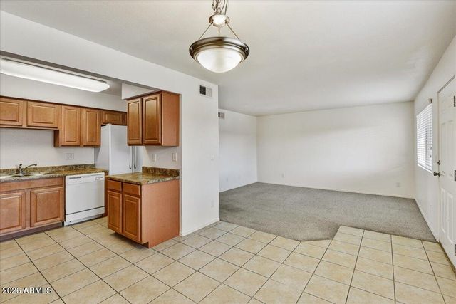 303 N MILLER Road N 2002, Scottsdale, AZ 85257