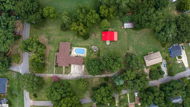 3211 New Pond Road, Anderson, SC 29626