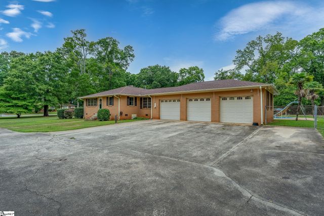 3211 New Pond Road, Anderson, SC 29626