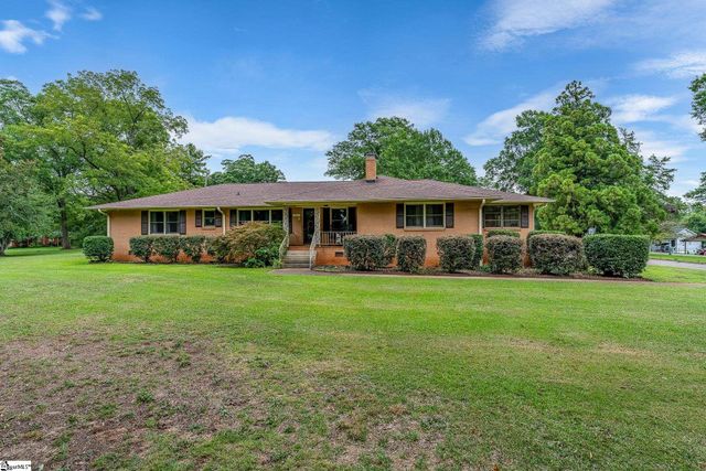 3211 New Pond Road, Anderson, SC 29626