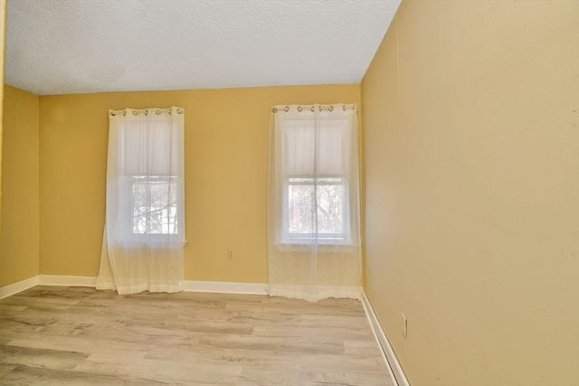 189 N Warren Ave 3, Brockton, MA 02301