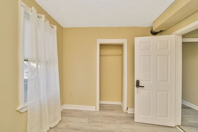 189 N Warren Ave 3, Brockton, MA 02301