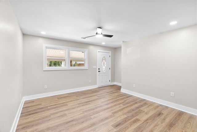 838 Ranch Hill Lane, Saint Stephen, SC 29479