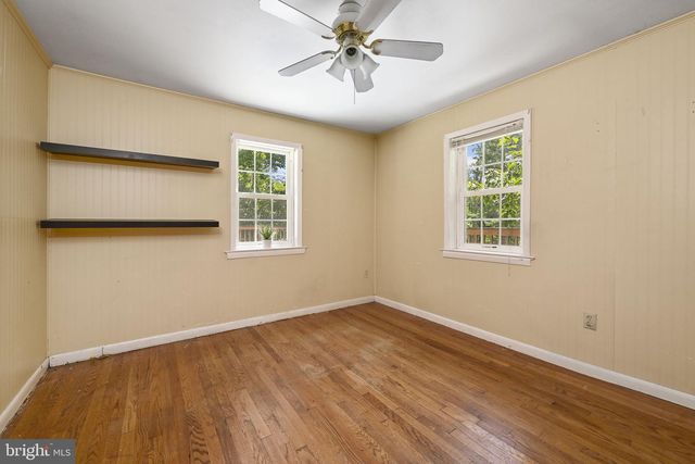 54 W LOCUST ST, Oxford, PA 19363