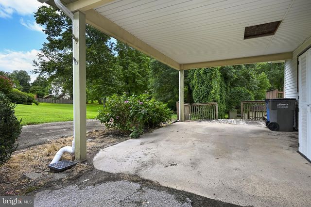 54 W LOCUST ST, Oxford, PA 19363