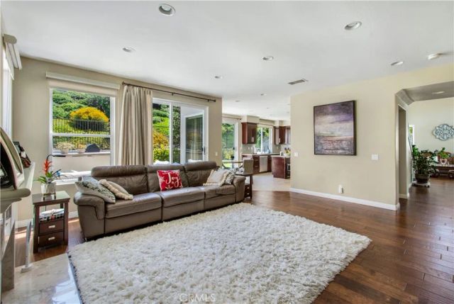 19352 Jasper Hill, Trabuco Canyon, CA 92679