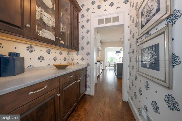 153 CHAPEL HILL CIR, Paoli, PA 19301