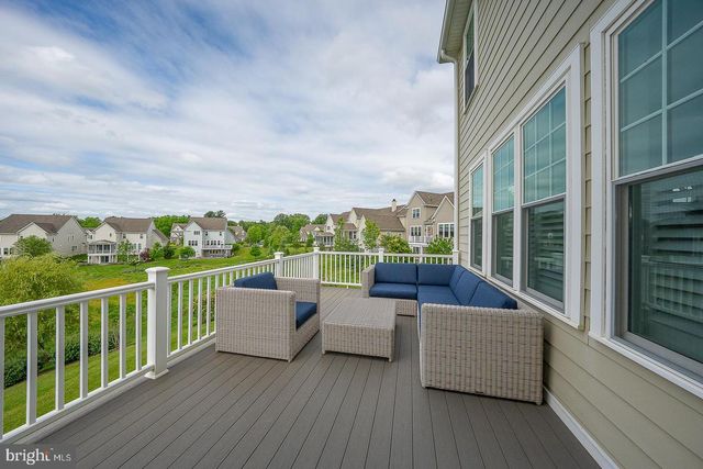 153 CHAPEL HILL CIR, Paoli, PA 19301