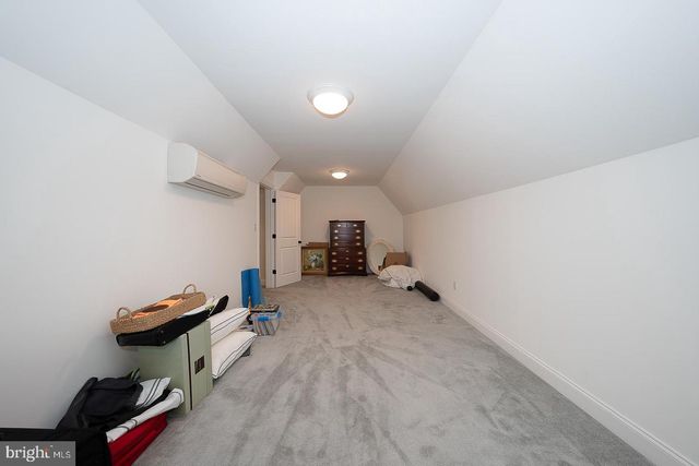 153 CHAPEL HILL CIR, Paoli, PA 19301