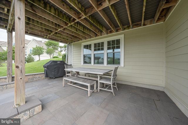 153 CHAPEL HILL CIR, Paoli, PA 19301