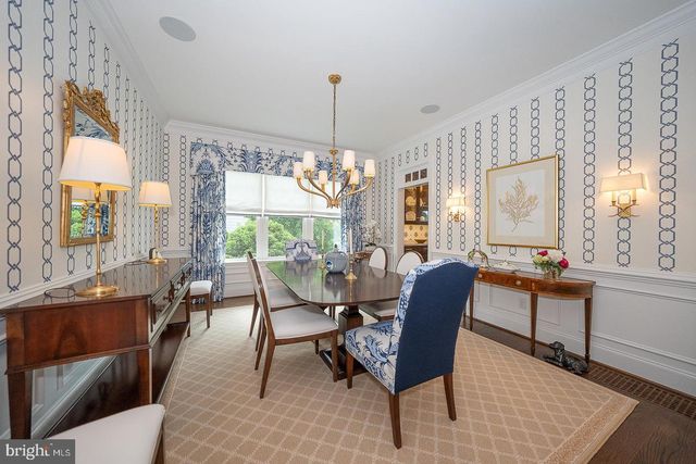 153 CHAPEL HILL CIR, Paoli, PA 19301
