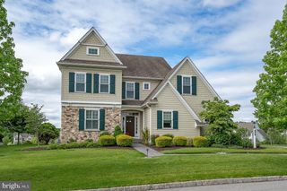 153 CHAPEL HILL CIR, Paoli, PA 19301