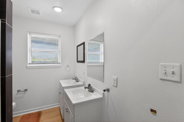 1548 W 5th Street, Port Arthur, TX 77640