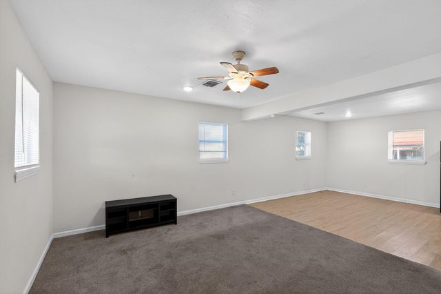 1548 W 5th Street, Port Arthur, TX 77640