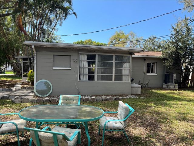 10627 105TH STREET, Largo, FL 33773