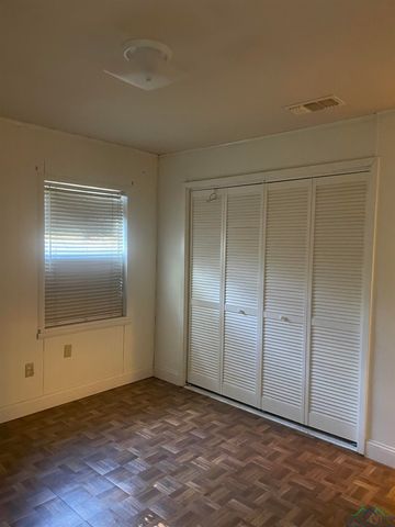 310 Fannin, Lone Star, TX 75668