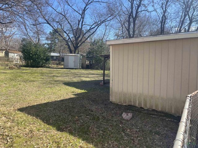 310 Fannin, Lone Star, TX 75668