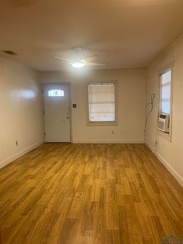 310 Fannin, Lone Star, TX 75668