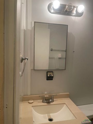 310 Fannin, Lone Star, TX 75668