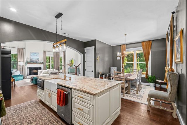 620 Foxpaw Leaf, Ellijay, GA 30536