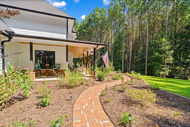 620 Foxpaw Leaf, Ellijay, GA 30536