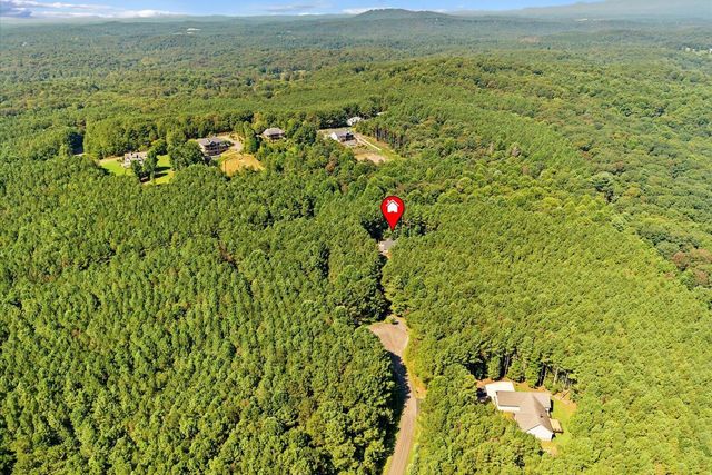 620 Foxpaw Leaf, Ellijay, GA 30536