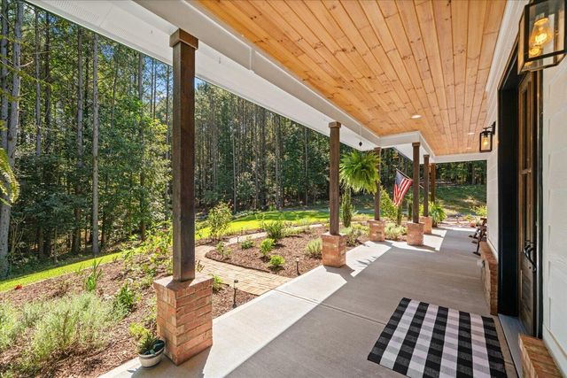 620 Foxpaw Leaf, Ellijay, GA 30536