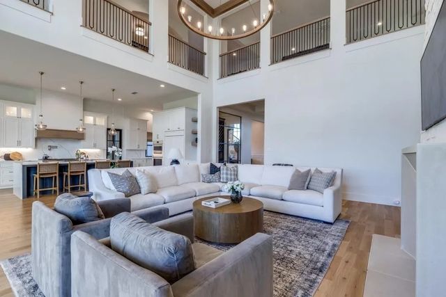 7321 Bright Place, Pilot Point, TX 76258