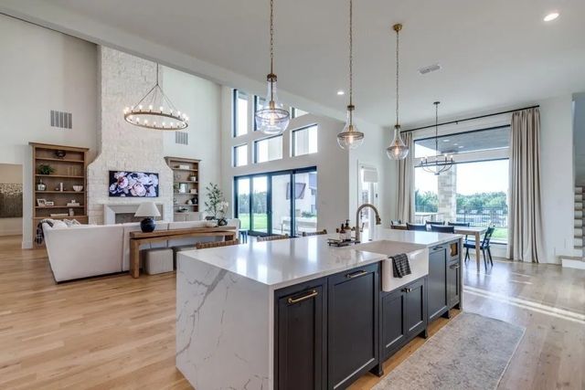 7321 Bright Place, Pilot Point, TX 76258