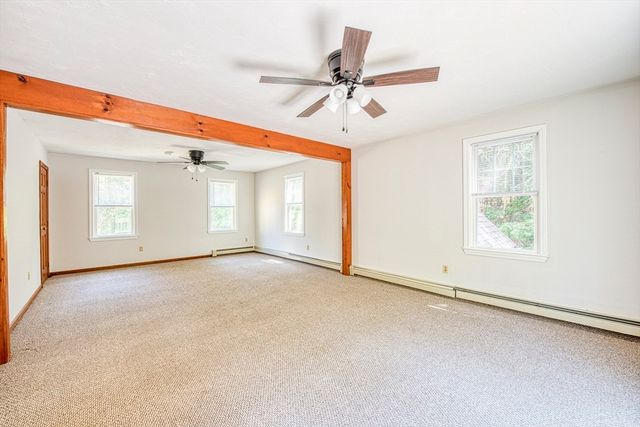 6 Daniel Dr, Middleboro, MA 02346