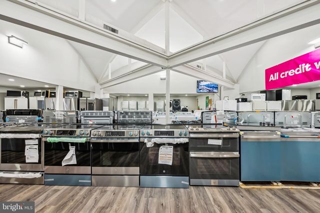 314-316 E EVESHAM RD, Glendora, NJ 08029