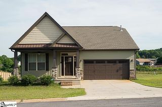 1 Skinner Court, Piedmont, SC 29673