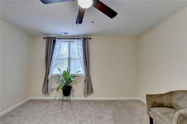 3260 Wood Springs Trace, Lilburn, GA 30047