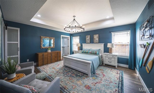 136 La Vista Drive, Waynesville, MO 65583