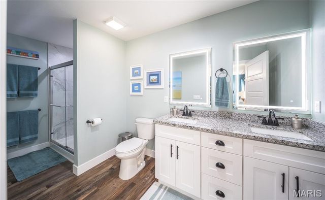 136 La Vista Drive, Waynesville, MO 65583