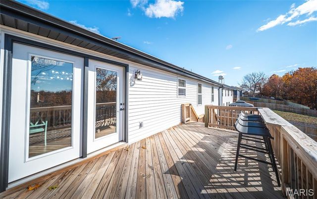 136 La Vista Drive, Waynesville, MO 65583