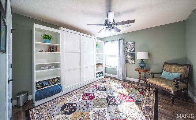 136 La Vista Drive, Waynesville, MO 65583