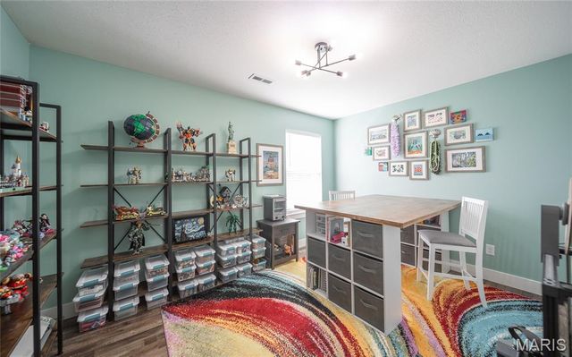 136 La Vista Drive, Waynesville, MO 65583