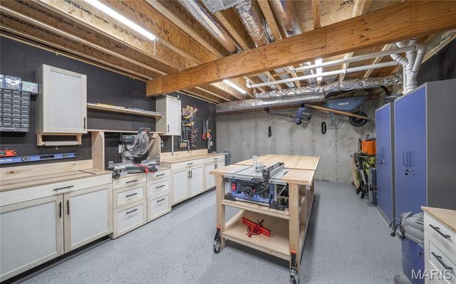 136 La Vista Drive, Waynesville, MO 65583