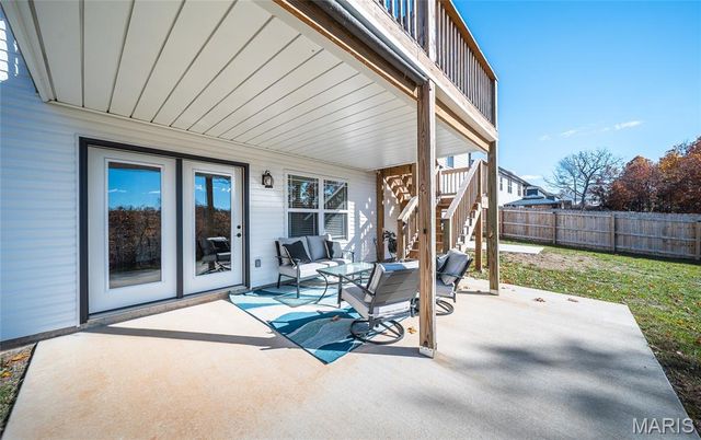 136 La Vista Drive, Waynesville, MO 65583