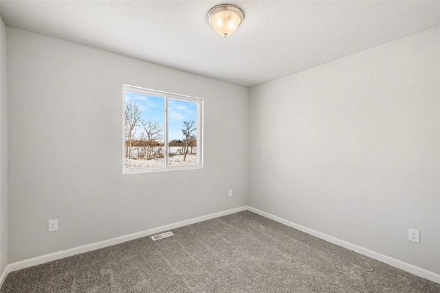 1200 Cedarwood Drive, Greenville, MI 48838