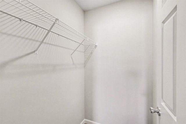 1200 Cedarwood Drive, Greenville, MI 48838