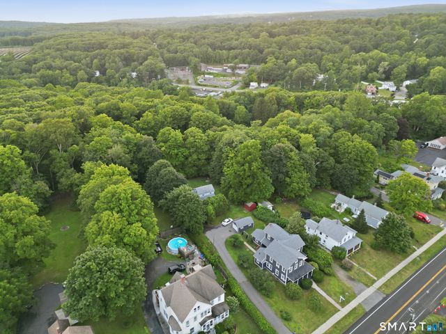 126 Main Street, East Hampton, CT 06424