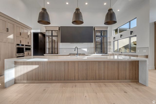 10939 S VIA ENCANTADA WAY, South Jordan, UT 84095