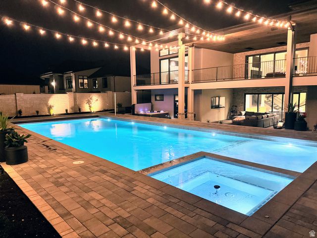 10939 S VIA ENCANTADA WAY, South Jordan, UT 84095