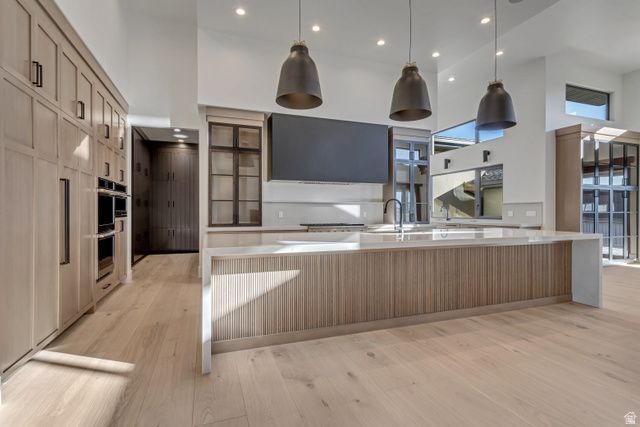 10939 S VIA ENCANTADA WAY, South Jordan, UT 84095