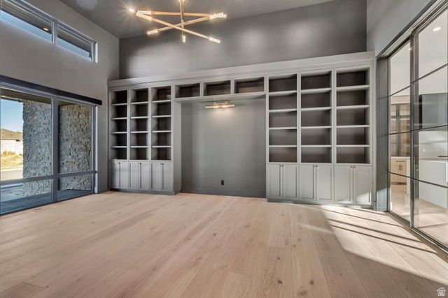 10939 S VIA ENCANTADA WAY, South Jordan, UT 84095