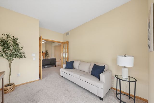 3618 NE Cottonwood Lane, Ankeny, IA 50021